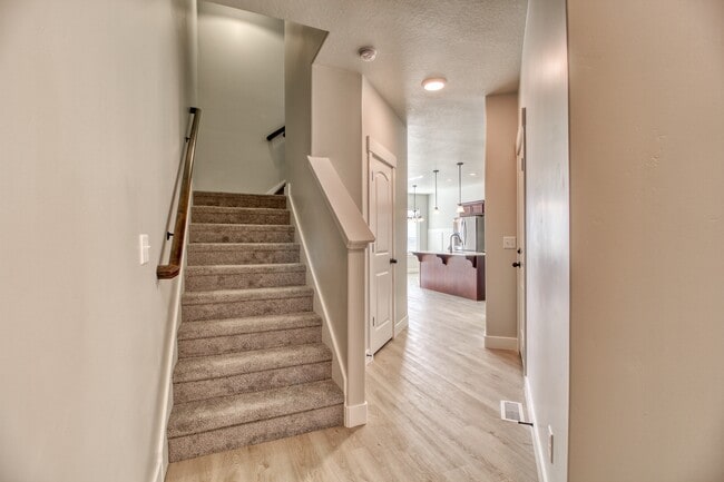 2020 N 3830 W in Lehi, UT - Building Photo - Building Photo