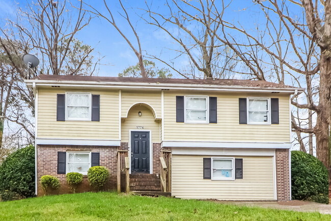 property at 1774 Camperdown Cir