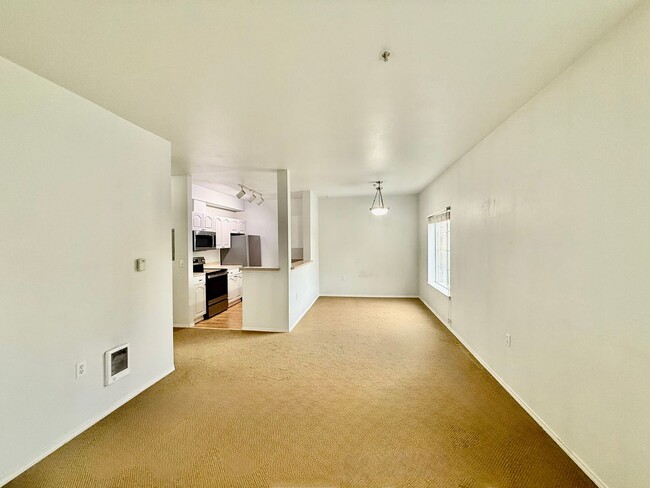 801 Rainier Ave N in Renton, WA - Building Photo - Building Photo