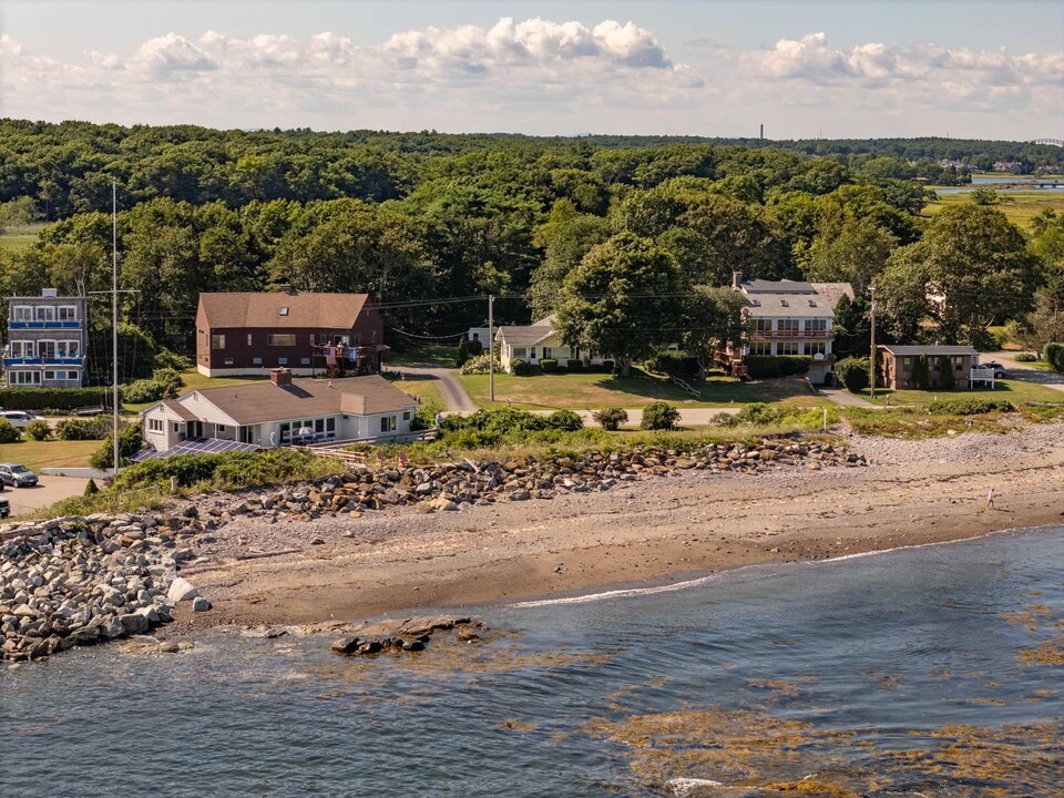 780 Ocean Blvd in Rye, NH - Foto de edificio