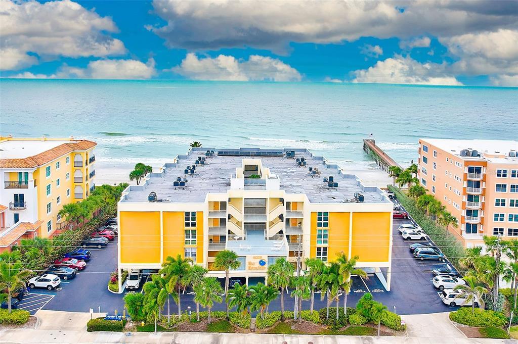 16308 Gulf Blvd in Redington Beach, FL - Foto de edificio