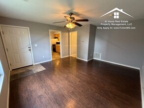 537 Collier Ln in Fulton, MO - Building Photo - Building Photo