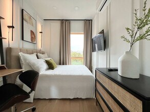 Furnished room/NOT APARTMENT in Brooklyn, NY - Building Photo - Building Photo