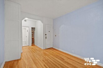 20 Jane St in New York, NY - Building Photo - Building Photo