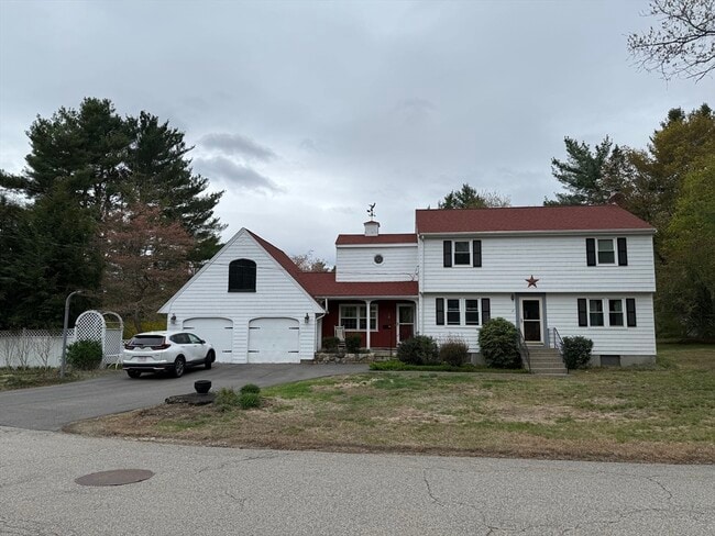 property at 12 Clewes Rd