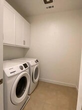 576 Asilomar Wy in Goleta, CA - Building Photo - Building Photo