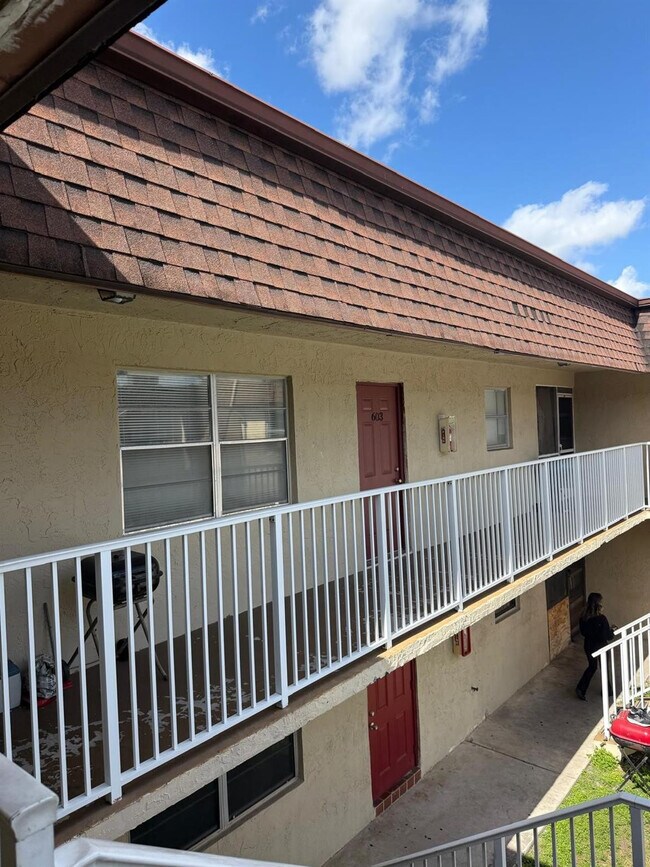 4524 SW 54th St in Fort Lauderdale, FL - Building Photo - Building Photo