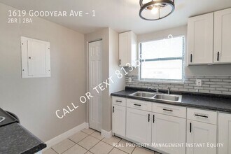 1619 Goodyear Ave in Lakeland, FL - Building Photo - Building Photo