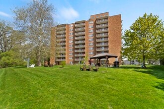 Thames Park in Chatham-Kent, ON - Building Photo - Building Photo