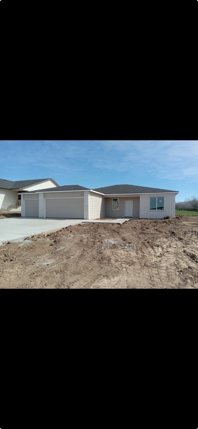 property at 702 Long Path Ct