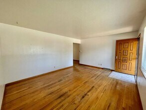 2535 21st Ave Ct in Greeley, CO - Building Photo - Building Photo