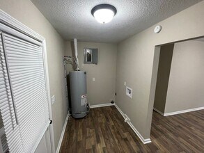 703 Jabez St in Richmond, MO - Building Photo - Building Photo