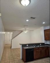 5155 Regatta Dr in Kissimmee, FL - Building Photo - Building Photo