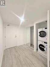 537-1100 SHEPPARD Ave in Toronto, ON - Building Photo - Building Photo