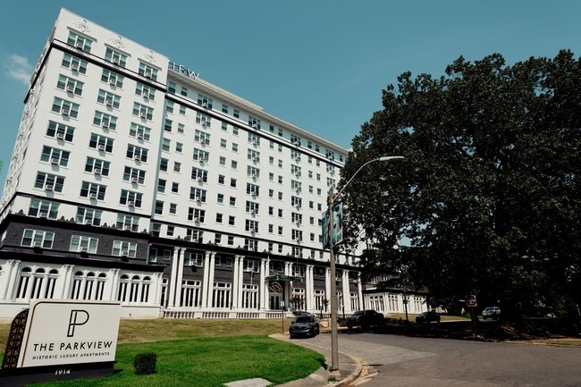 Parkview Apartments in Memphis, TN - Foto de edificio - Building Photo