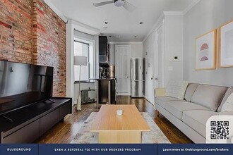 325 E 5th St in New York, NY - Building Photo - Building Photo