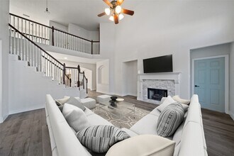 39 W Prairie Dawn Cir in Conroe, TX - Building Photo - Building Photo