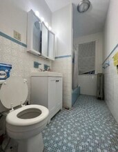 2005 Beacon St in Brookline, MA - Building Photo - Building Photo