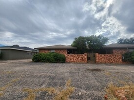 2507 Haynes Ave in Midland, TX - Building Photo