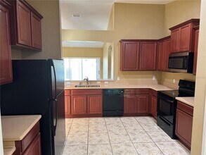 4026 Marina Isle Dr in Kissimmee, FL - Building Photo - Building Photo