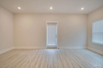 9400 Nature Crk Ln in Bellview, FL - Building Photo - Building Photo