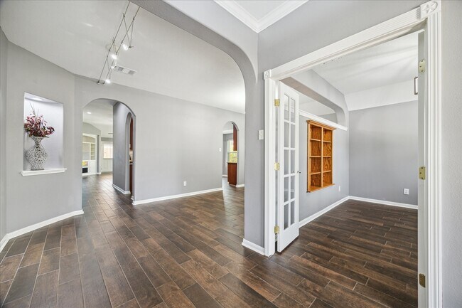 property at 20910 Sandy Briar Ct