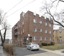 158 Drake Ave in New Rochelle, NY - Building Photo - Building Photo