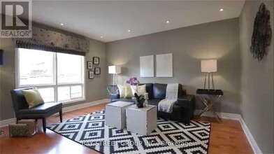 75 Halterwood Cir in Markham, ON - Building Photo - Building Photo