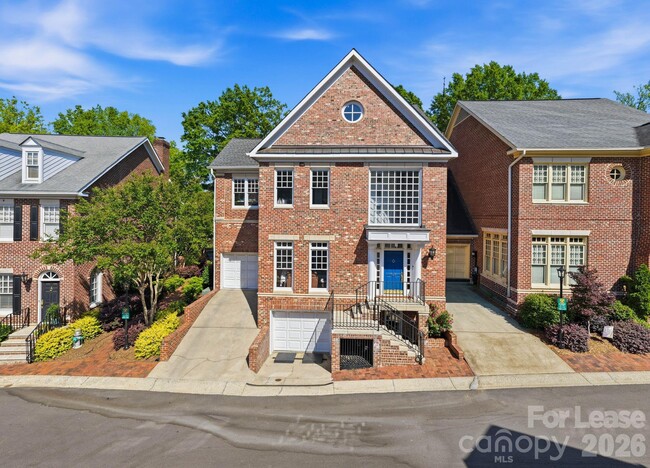 1124 Dilworth Crescent Row in Charlotte, NC - Building Photo - Building Photo