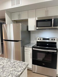 2893 White Oak Dr photo'