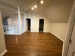 1065 College St in Macon, GA - Building Photo - Building Photo