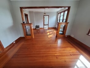 463 Congress Ave in Waterbury, CT - Building Photo - Building Photo