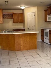 907 SW Navajo Dr in Bentonville, AR - Building Photo - Building Photo