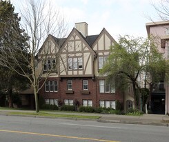 Devon Manor in Vancouver, BC - Building Photo