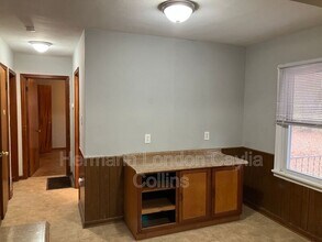 360 S Harvey Ave in Ferguson, MO - Building Photo - Building Photo