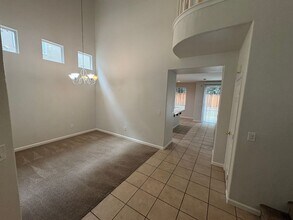 123 Panorama Way in Brentwood, CA - Building Photo - Building Photo