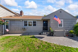 88 Dean St in Stamford, CT - Building Photo