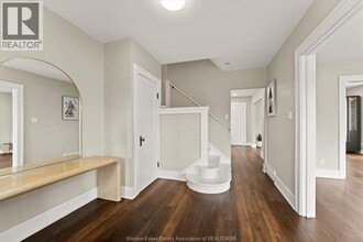 4014 Howard Ave in Windsor, ON - Building Photo - Building Photo