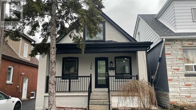 136 Edgemont St N