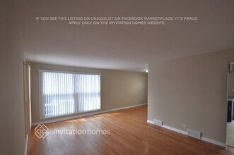 9225 Menard Ave in Oak Lawn, IL - Building Photo - Building Photo