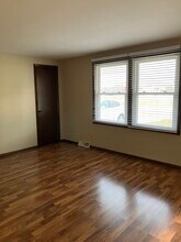 1525 Commanche Ave in Ashwaubenon, WI - Building Photo - Building Photo