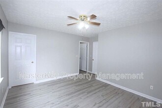 2204 Springhill Ave in Raleigh, NC - Building Photo - Building Photo