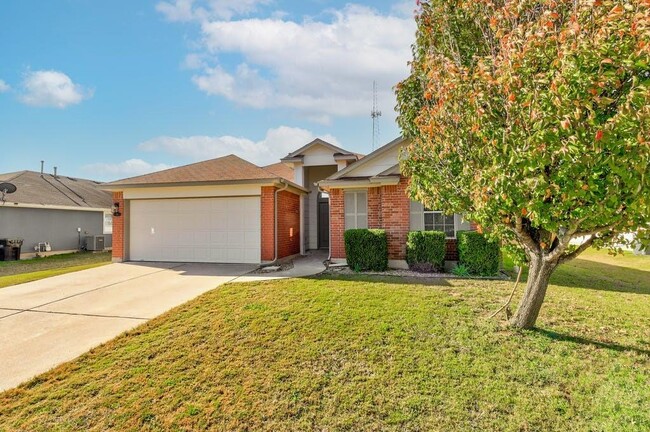 111 Bayliss St in Hutto, TX - Building Photo - Building Photo