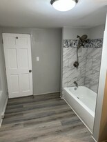 328 S Mount St in Baltimore, MD - Building Photo