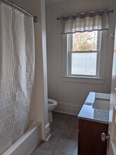 328 Bessemer Ave, Unit 2 in Grove City, PA - Building Photo - Building Photo