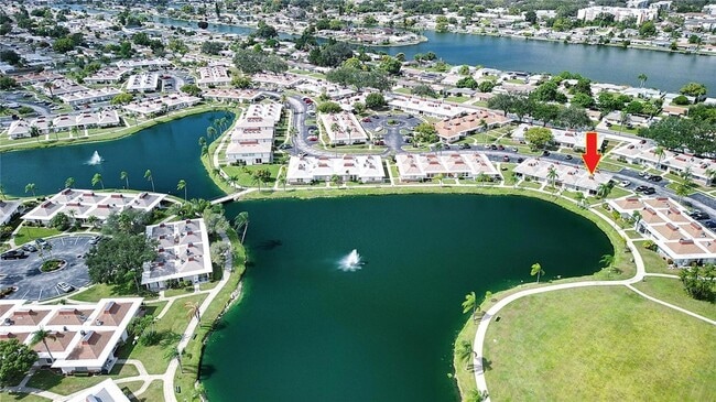 4358 Tahitian Gardens Cir, Unit H in Holiday, FL - Foto de edificio - Building Photo