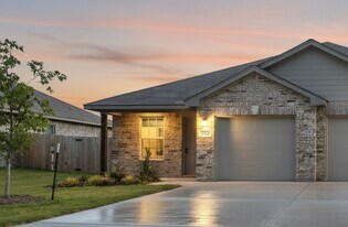 711 B Kimble Dr in Temple, TX - Building Photo