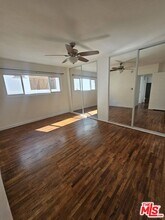 1537 Laurel Ave in Los Angeles, CA - Building Photo - Building Photo