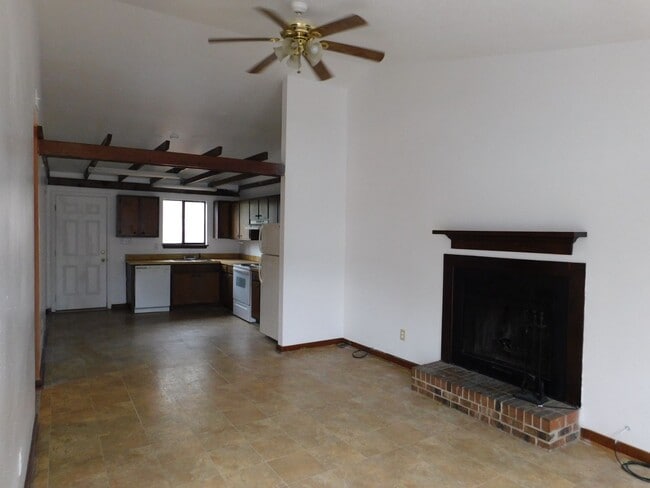 9 Cedar Ridge Ct in Havelock, NC - Building Photo - Building Photo