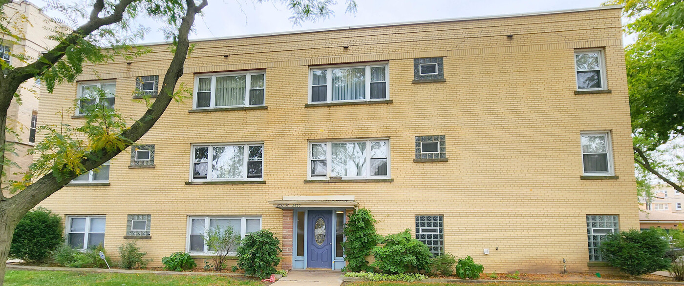 2657 W Carmen Ave in Chicago, IL - Building Photo